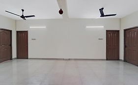Collection O Senthamizh Residency
